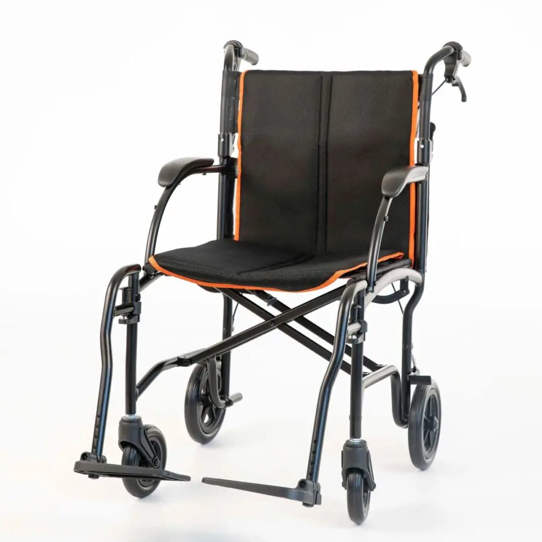 ultralight wheelchair with brakes on handles